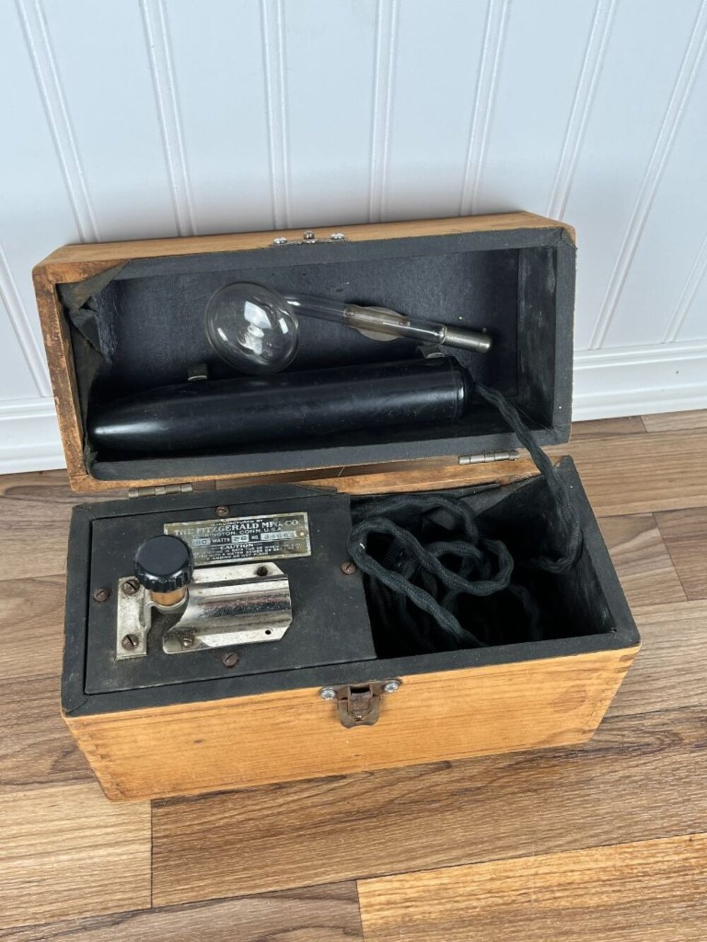 Antique Fitzgerald Mfg Violet Ray Quack Machine RARE Device - Picture 7 of 11